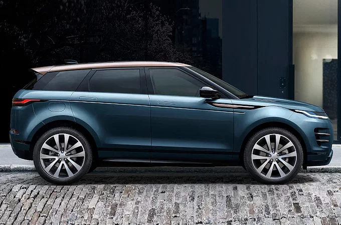 Range Rover Evoque: Luxury Meets Modern SUV Style